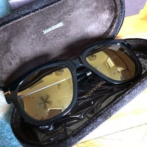 TOM FORD SUNGLASSES - never worn